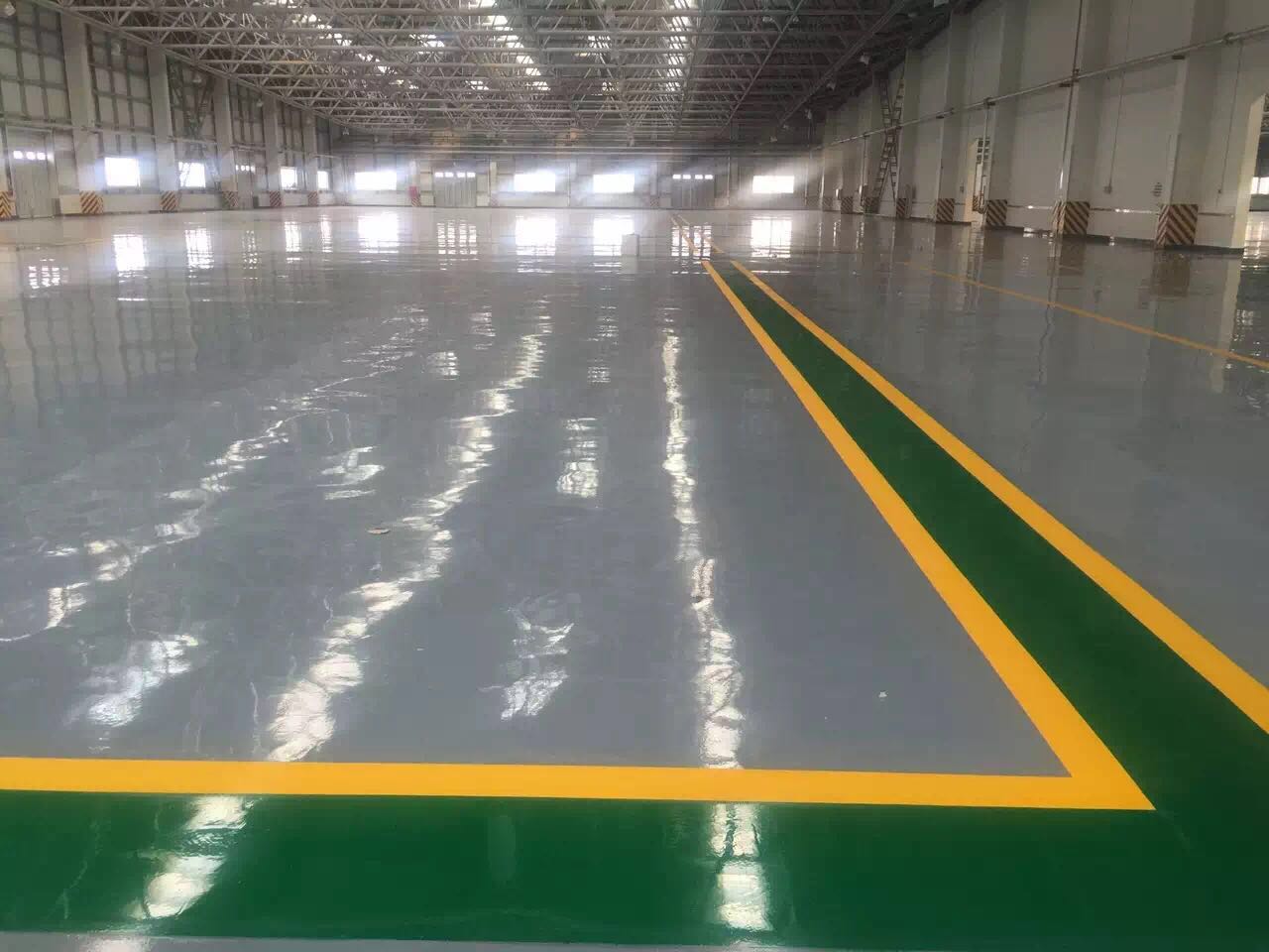 邯郸地坪漆施工时对于基面的要求